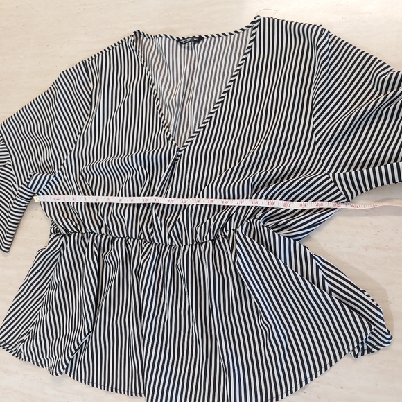 Shein Plus Size 5X Black & White Striped Ruffle Peplum V-Neck Casual Blouse - Picture 7 of 12